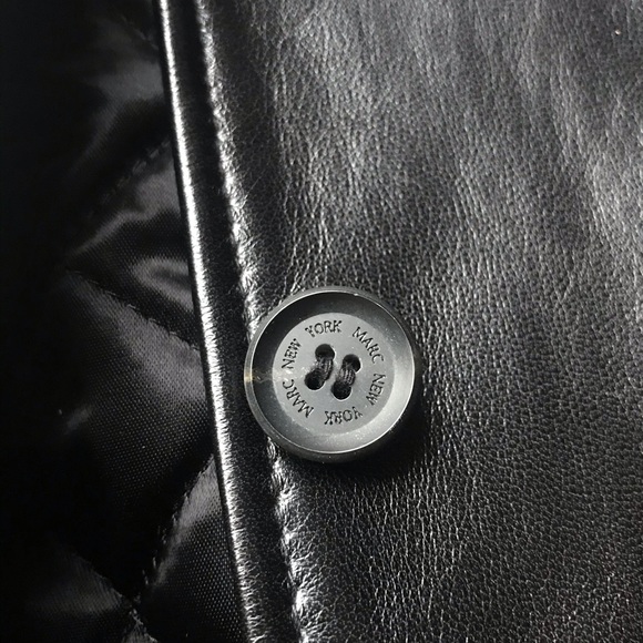 Leather jacket - Picture 2 of 5